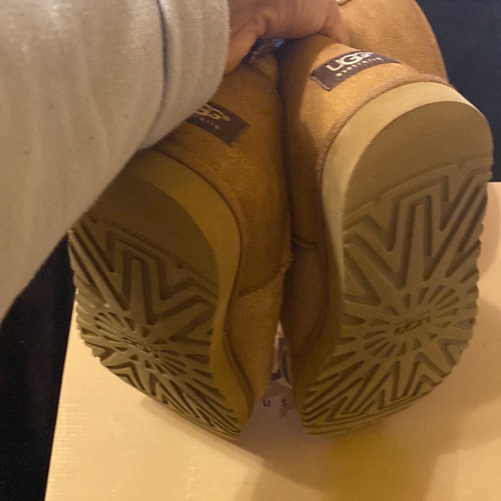 Chestnut Uggs - image 5